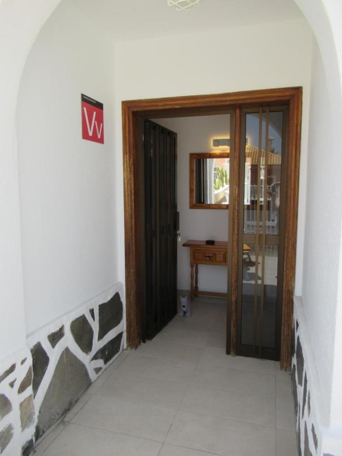 Las Rosas By Rentmedano Stunning Luxury Chocolate Box Villa With Private Heated Pool & Wifi El Médano Exterior foto